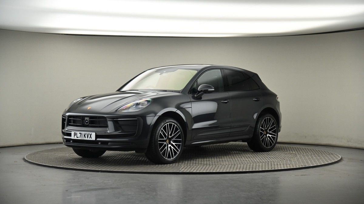 More views of Porsche Macan