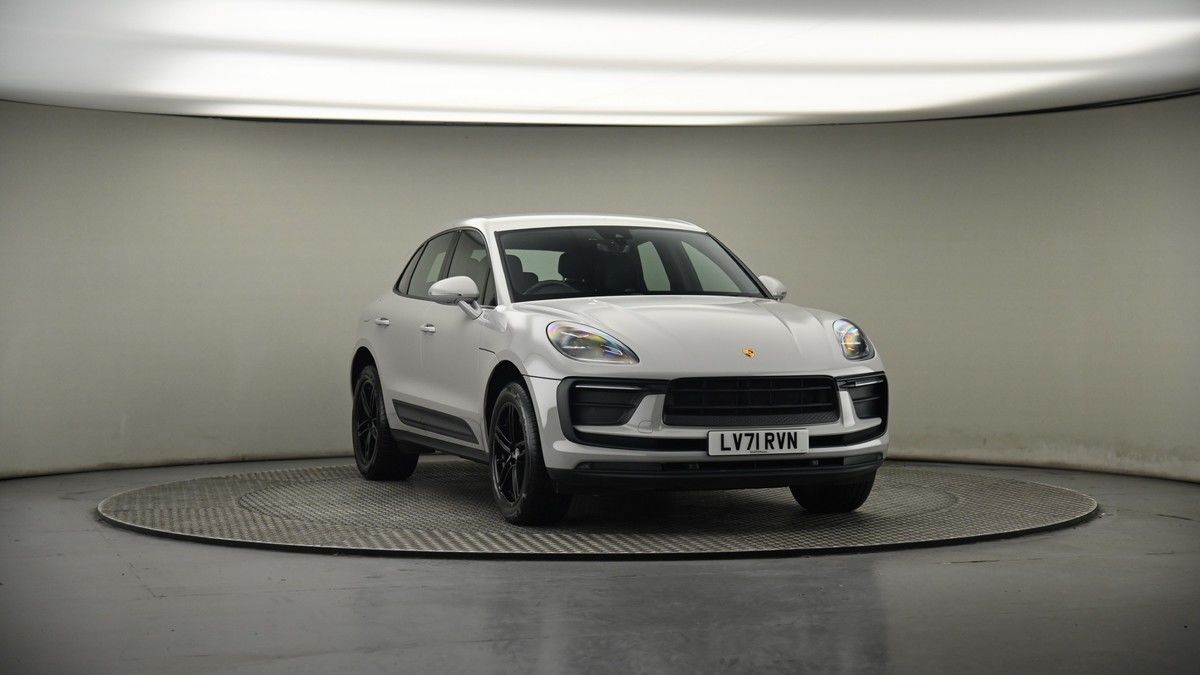 More views of Porsche Macan