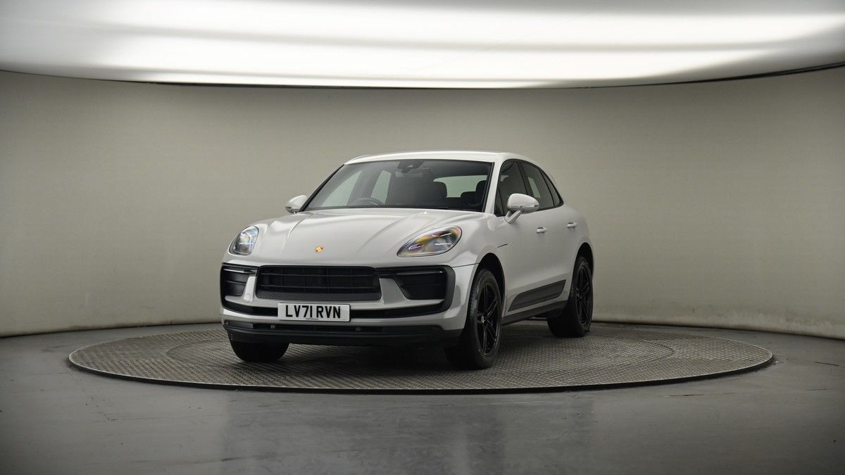 More views of Porsche Macan