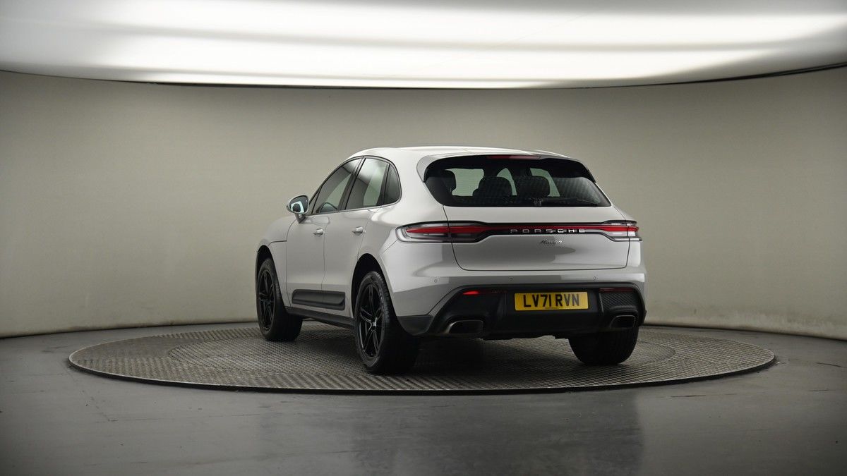 More views of Porsche Macan