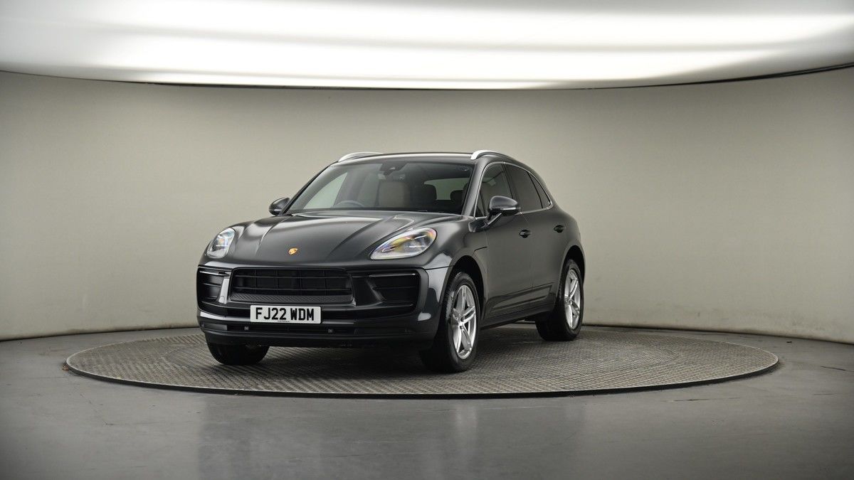 More views of Porsche Macan