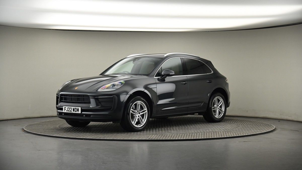 More views of Porsche Macan