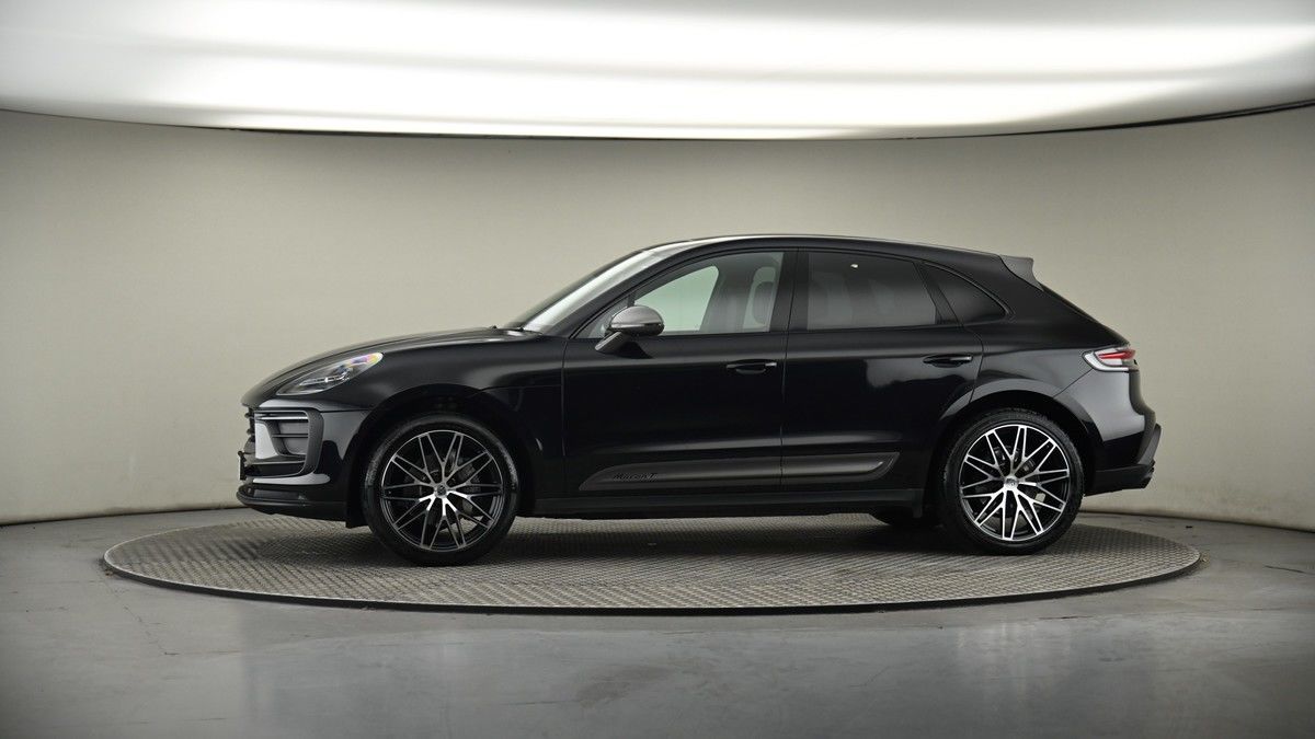 More views of Porsche Macan