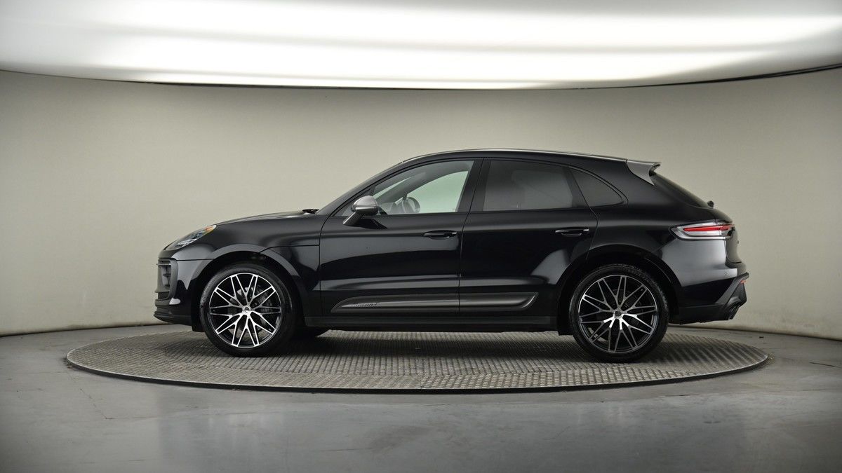 More views of Porsche Macan