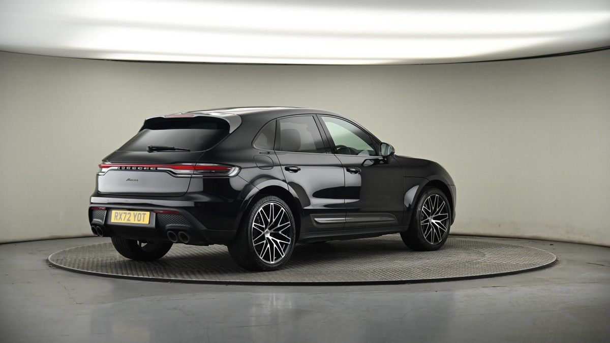 Porsche Macan Image 7