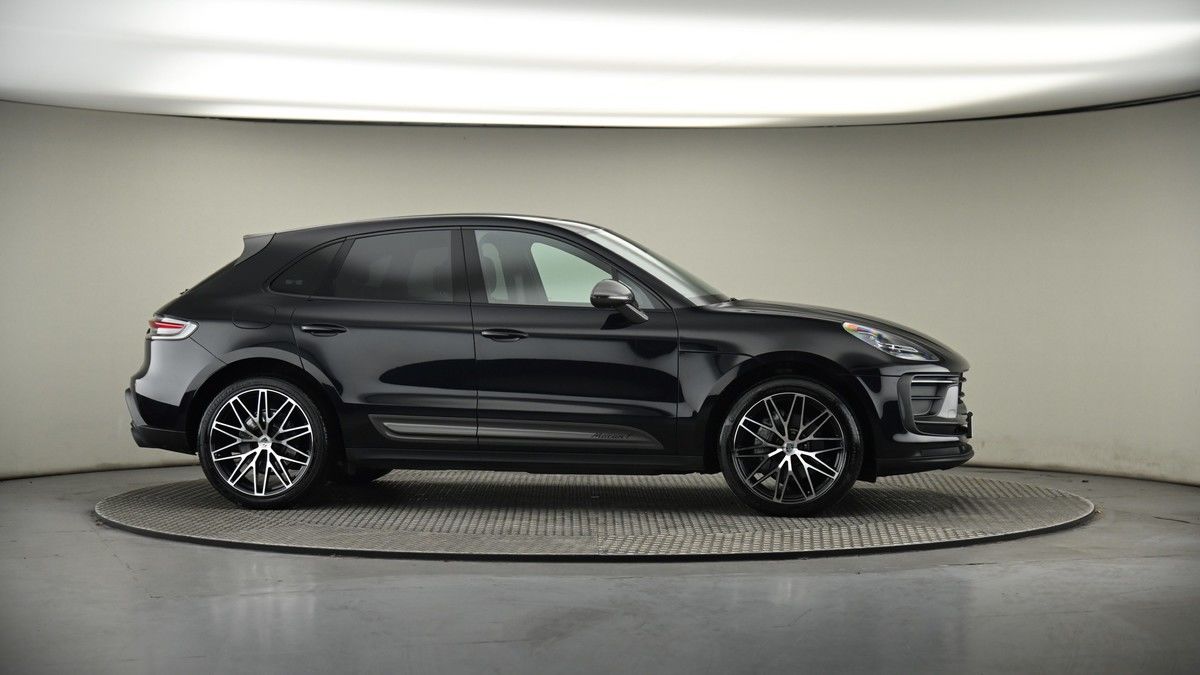 More views of Porsche Macan