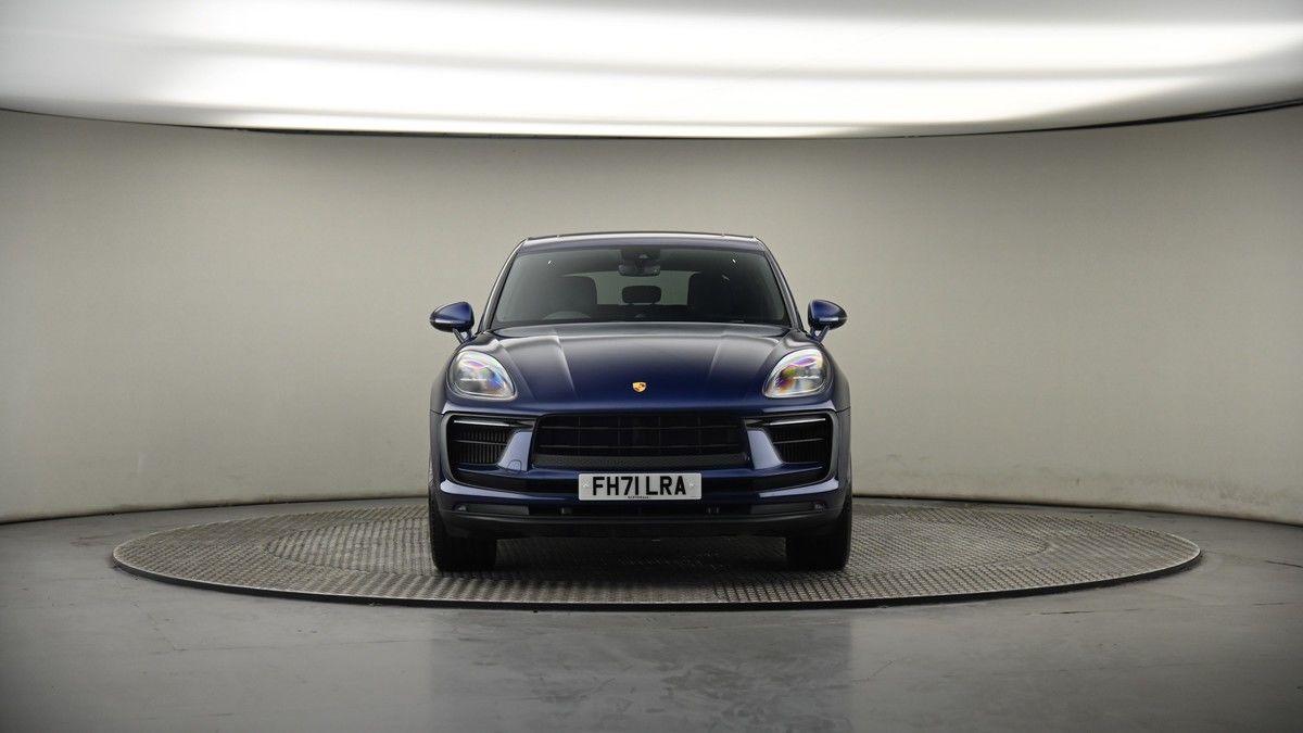 More views of Porsche Macan