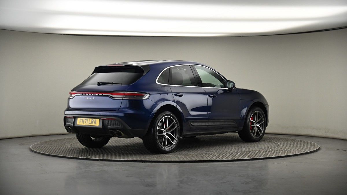 Porsche Macan Image 7