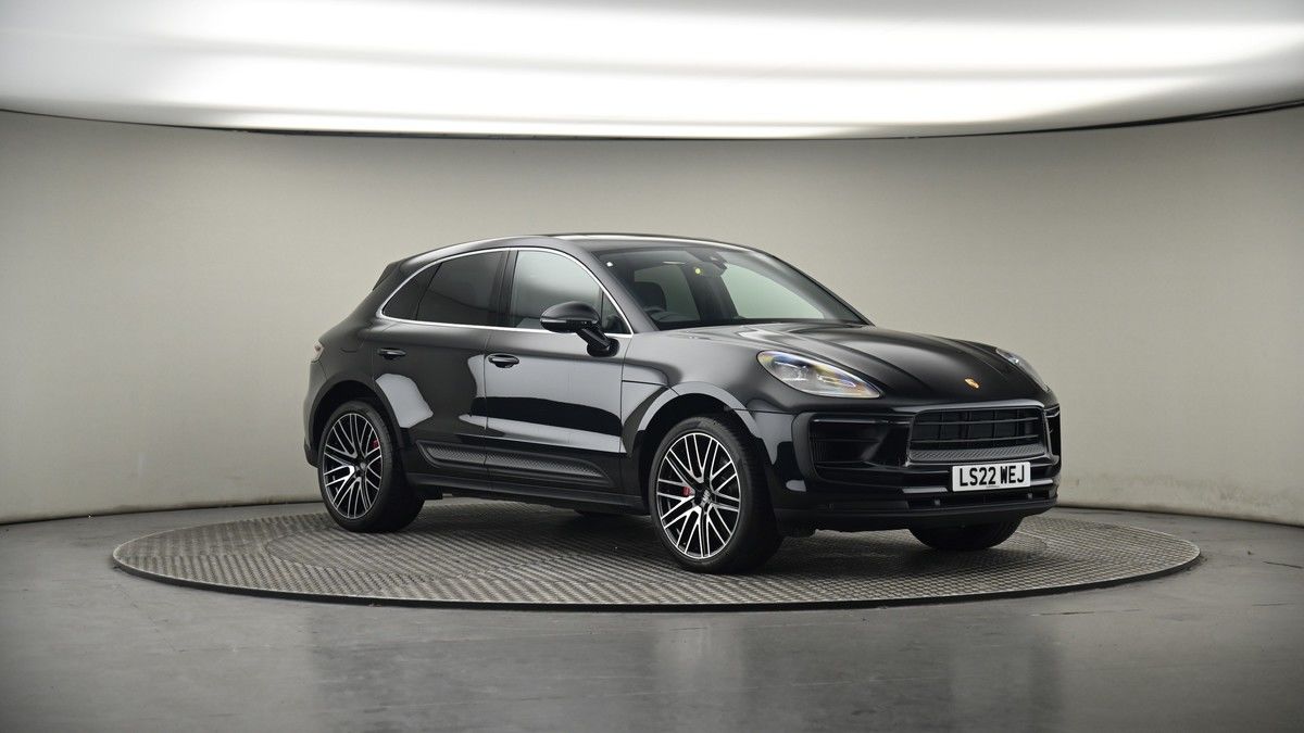 More views of Porsche Macan