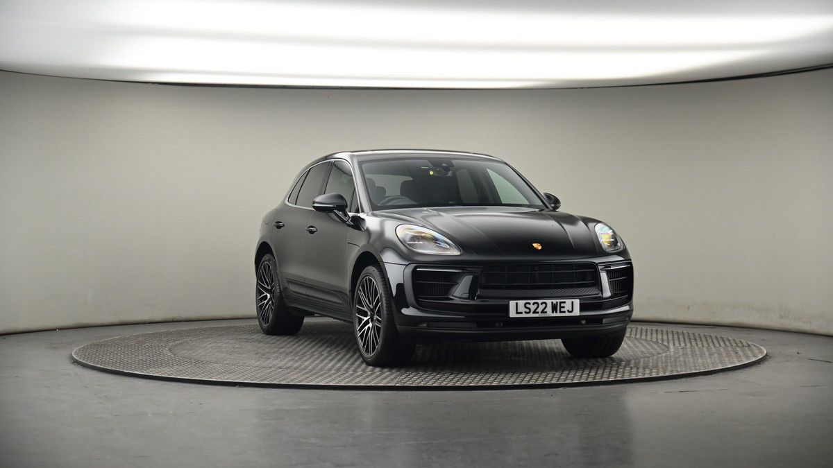 More views of Porsche Macan