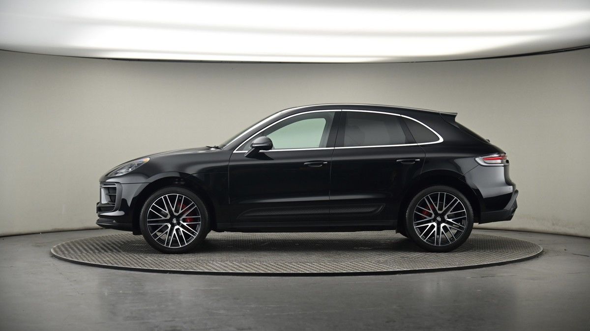 More views of Porsche Macan