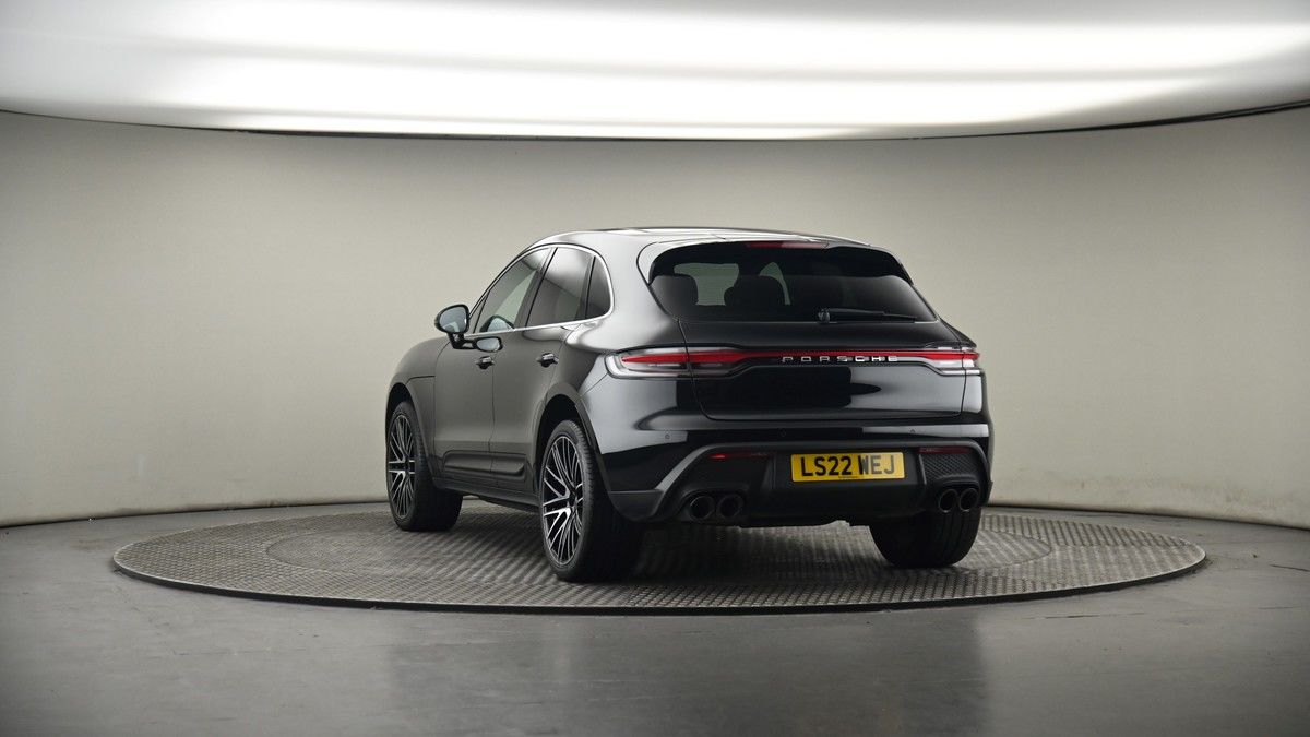 More views of Porsche Macan