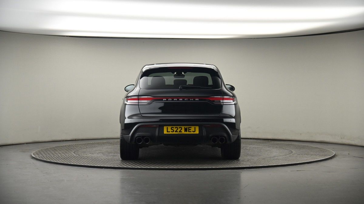 More views of Porsche Macan