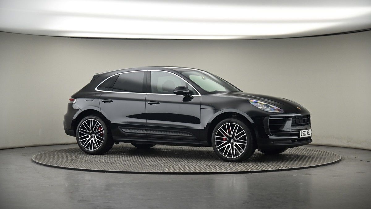 More views of Porsche Macan