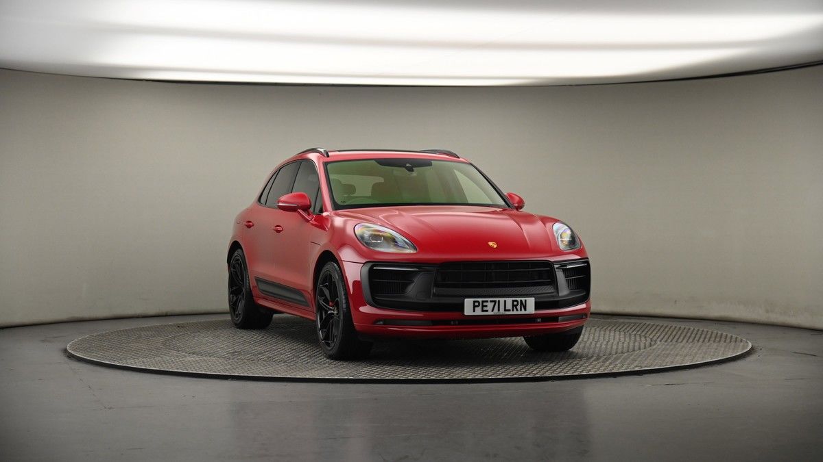 More views of Porsche Macan