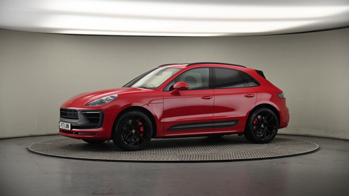 More views of Porsche Macan