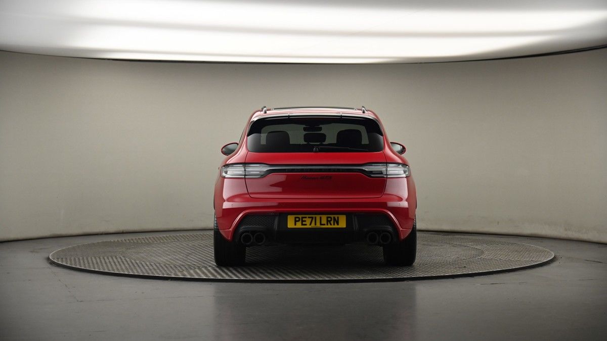 Porsche Macan Image 17