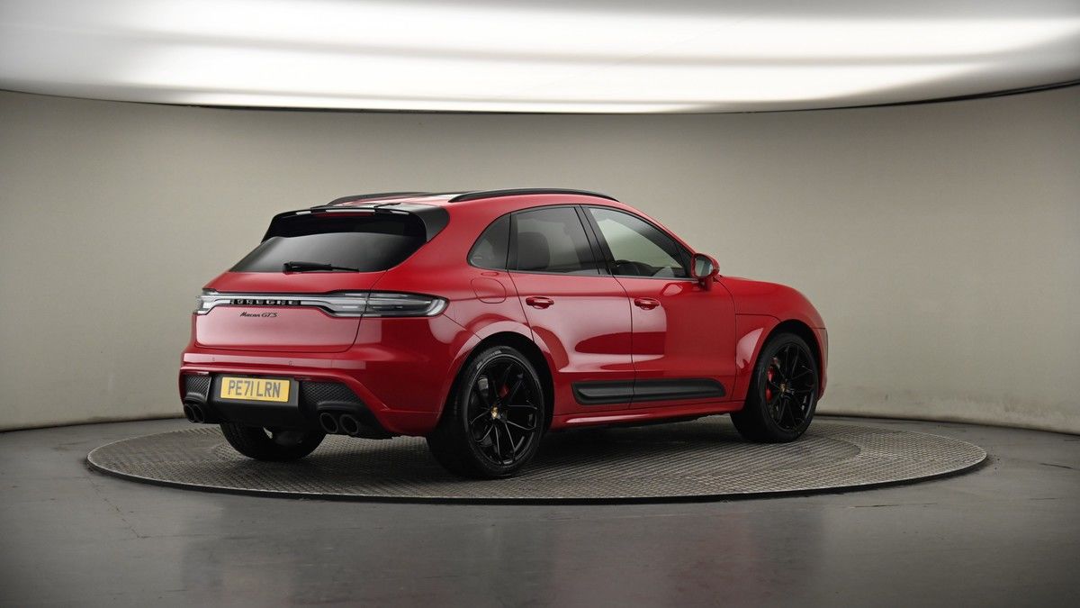 Porsche Macan Image 7