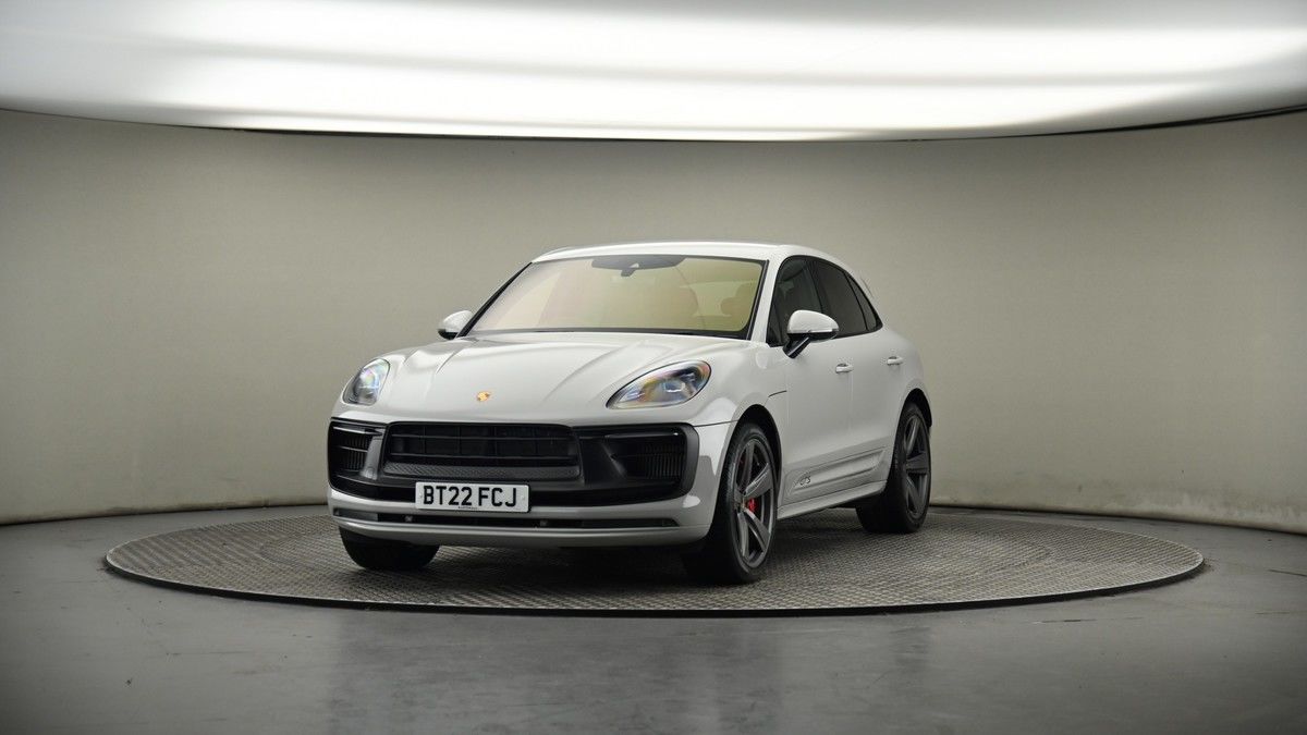 More views of Porsche Macan