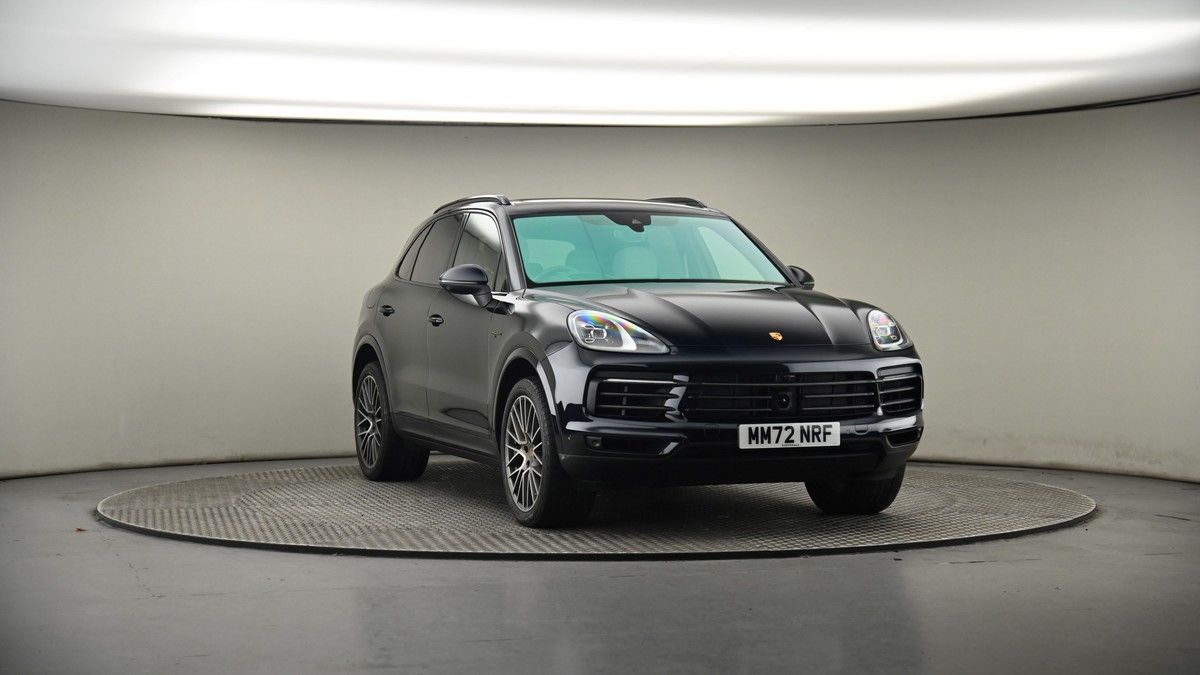 More views of Porsche Cayenne