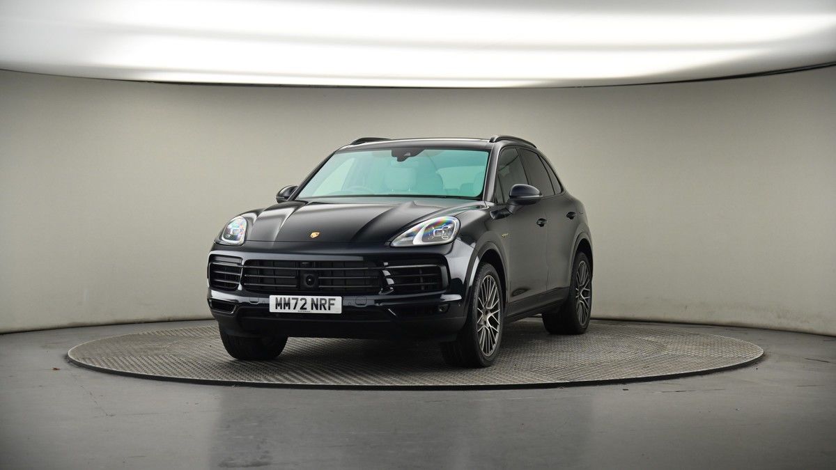 More views of Porsche Cayenne