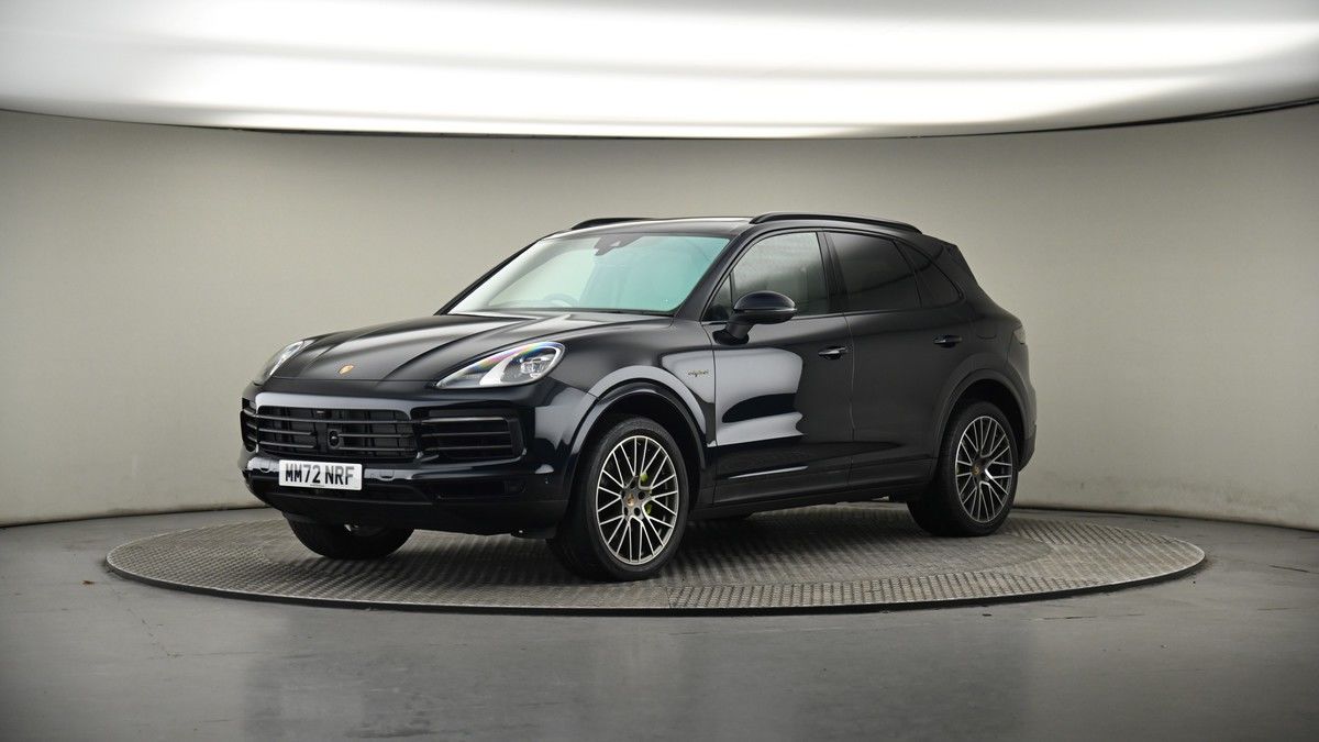 More views of Porsche Cayenne