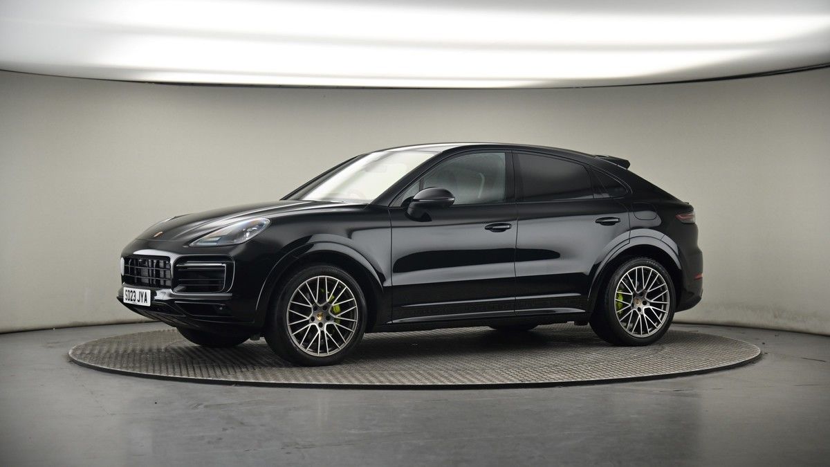 More views of Porsche Cayenne