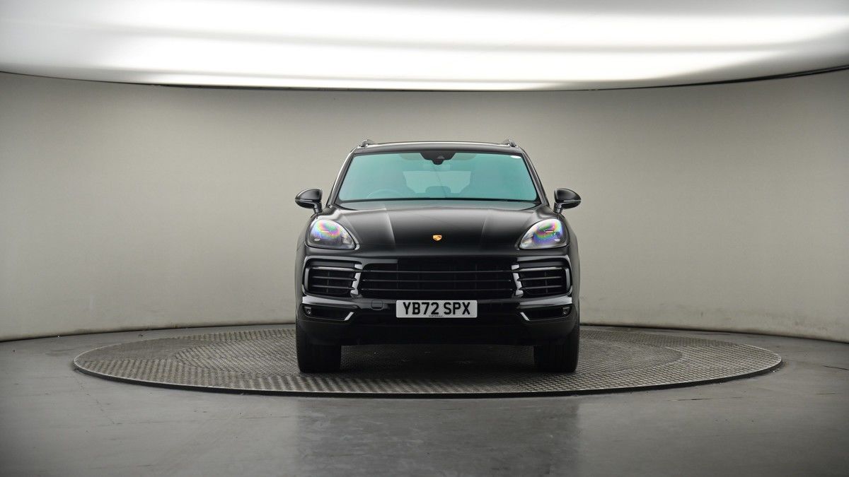 Porsche Cayenne Image 18