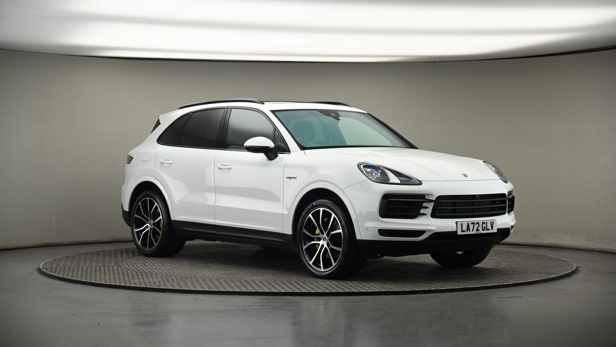 More views of Porsche Cayenne