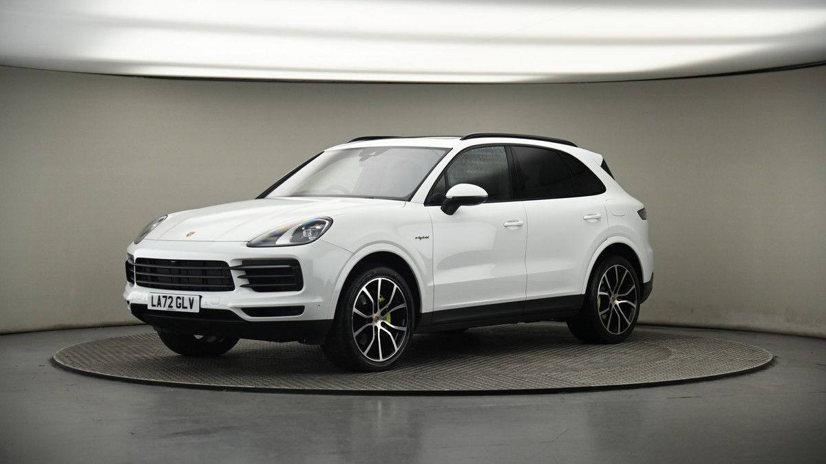 More views of Porsche Cayenne