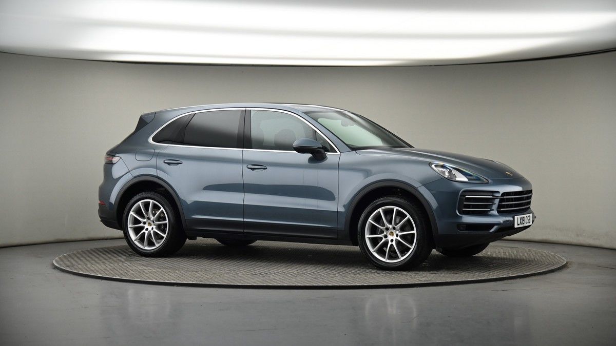 Porsche Cayenne Image 6