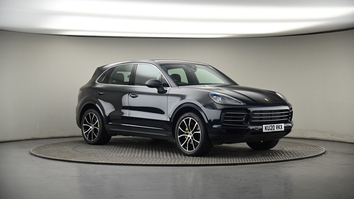 More views of Porsche Cayenne