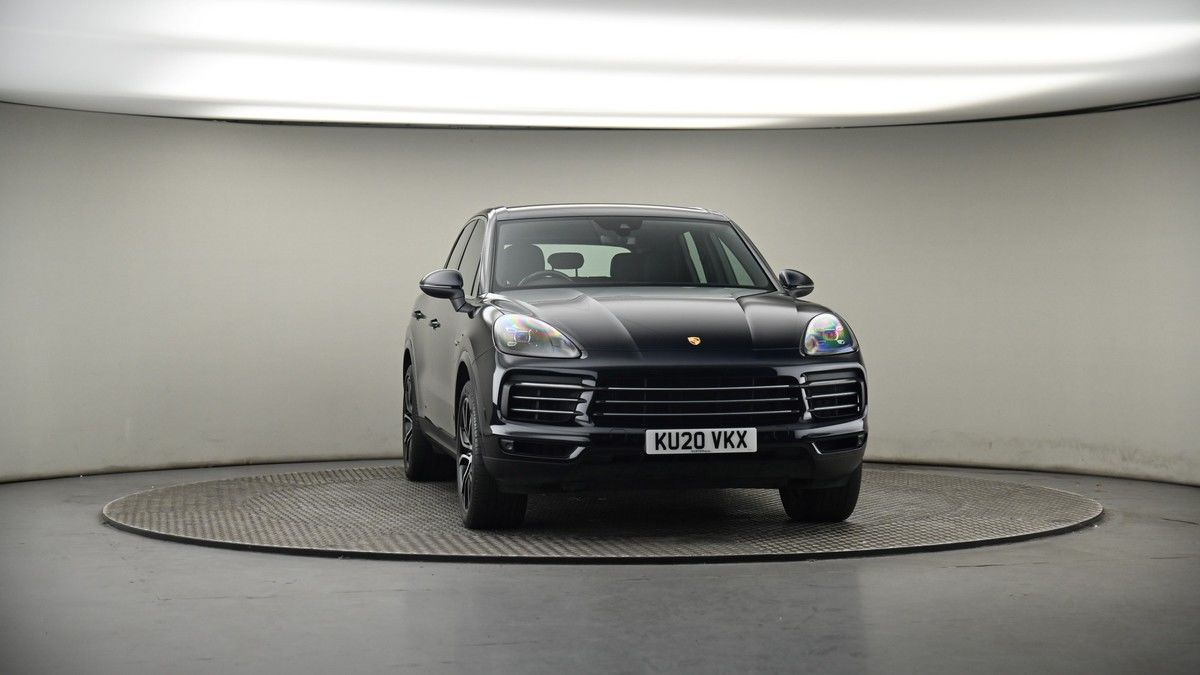 More views of Porsche Cayenne