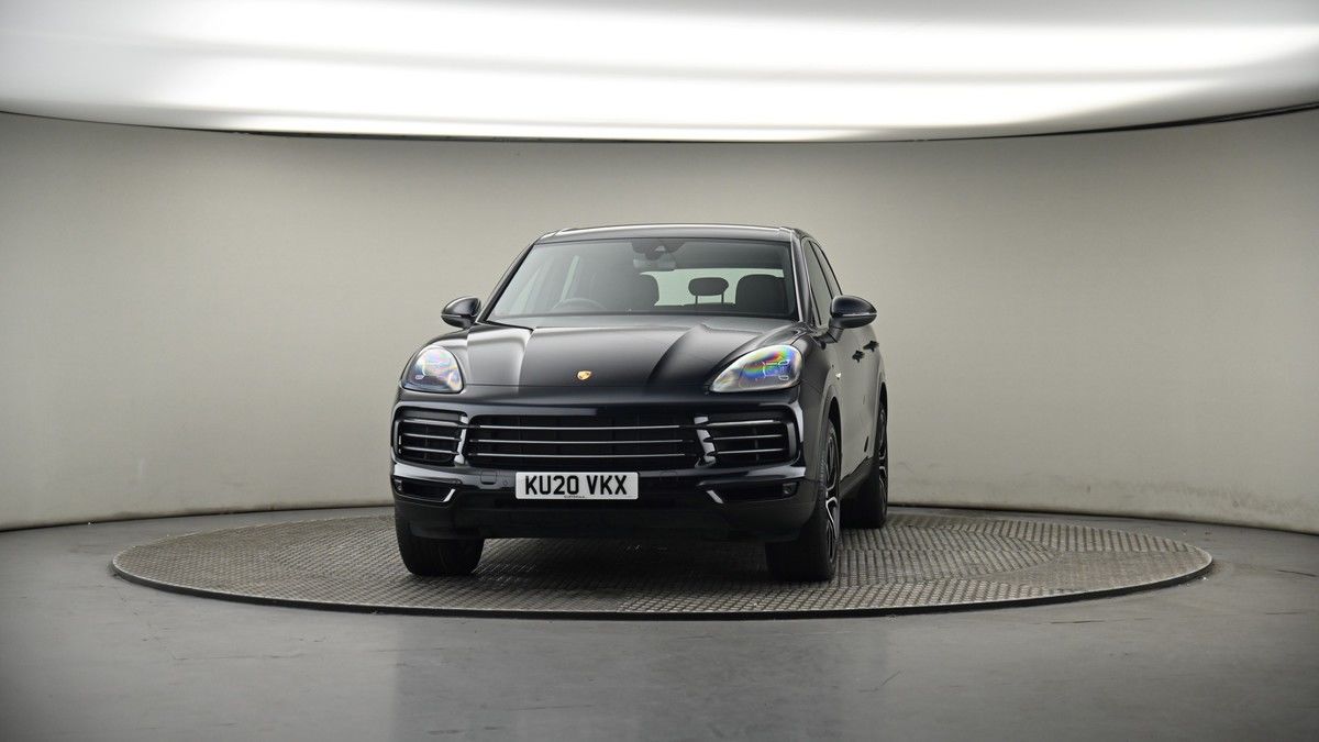 Porsche Cayenne Image 17