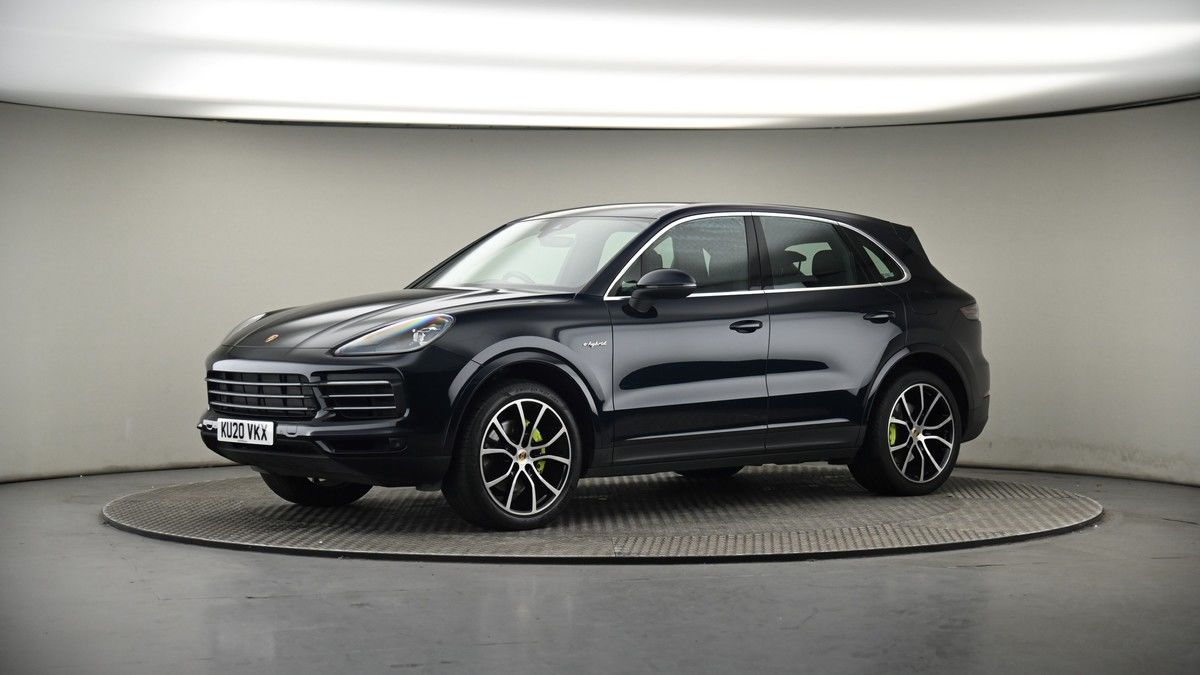 More views of Porsche Cayenne