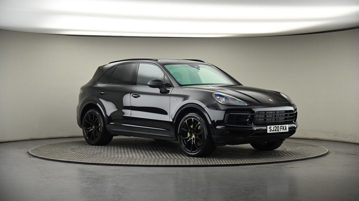 More views of Porsche Cayenne