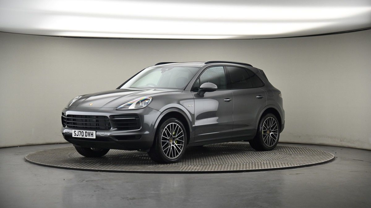 More views of Porsche Cayenne