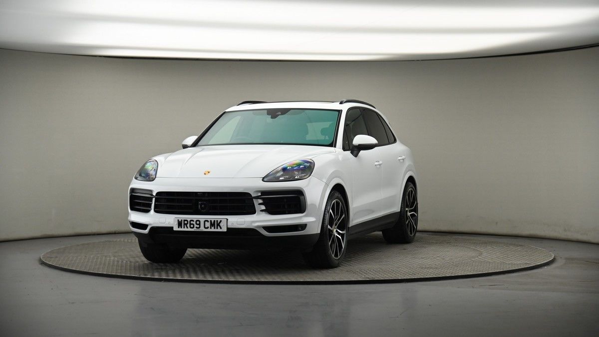 More views of Porsche Cayenne