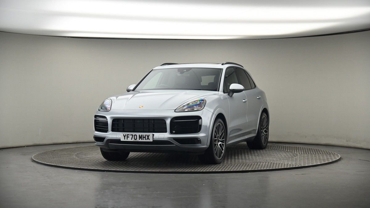 More views of Porsche Cayenne