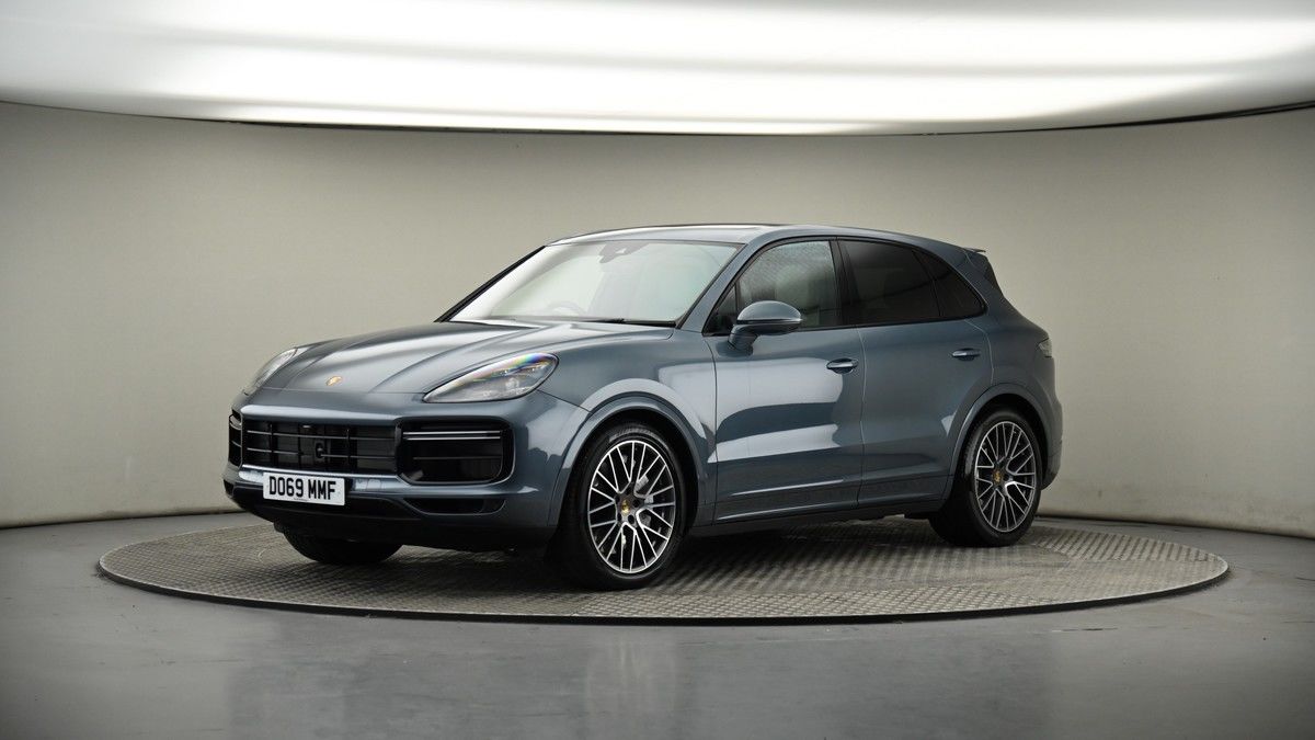 More views of Porsche Cayenne