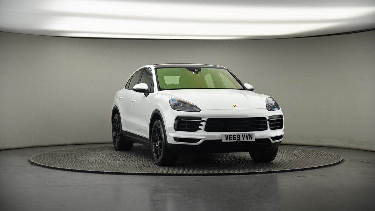 More views of Porsche Cayenne