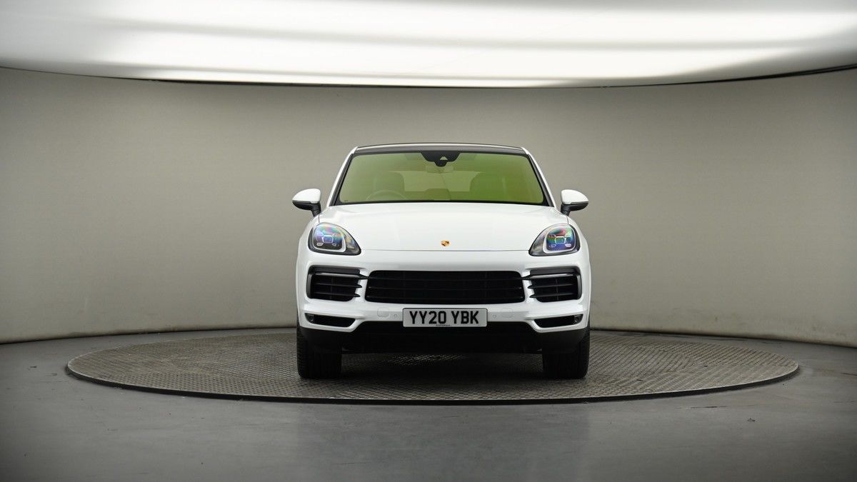 Porsche Cayenne Image 18