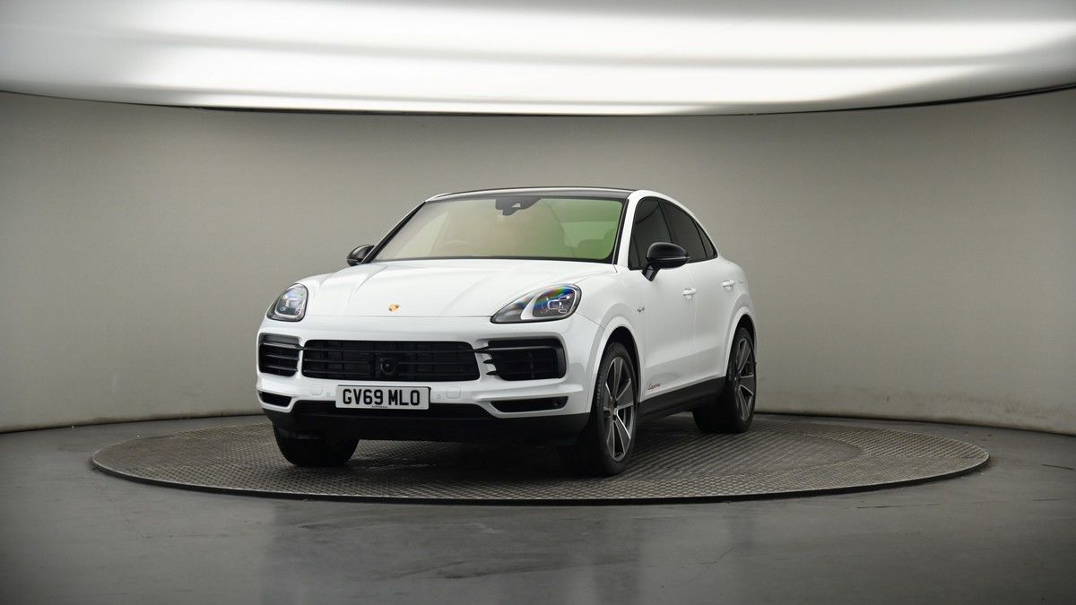 More views of Porsche Cayenne