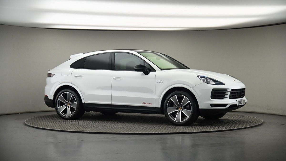 More views of Porsche Cayenne