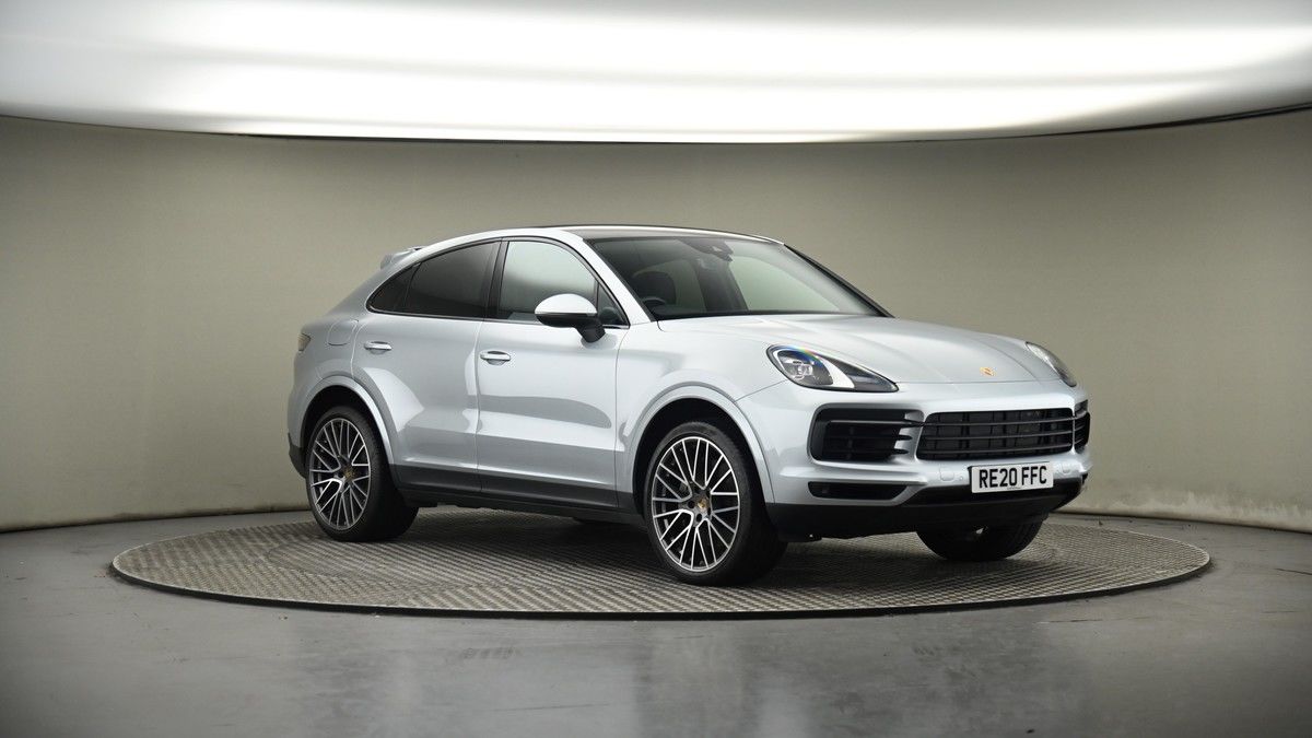 More views of Porsche Cayenne