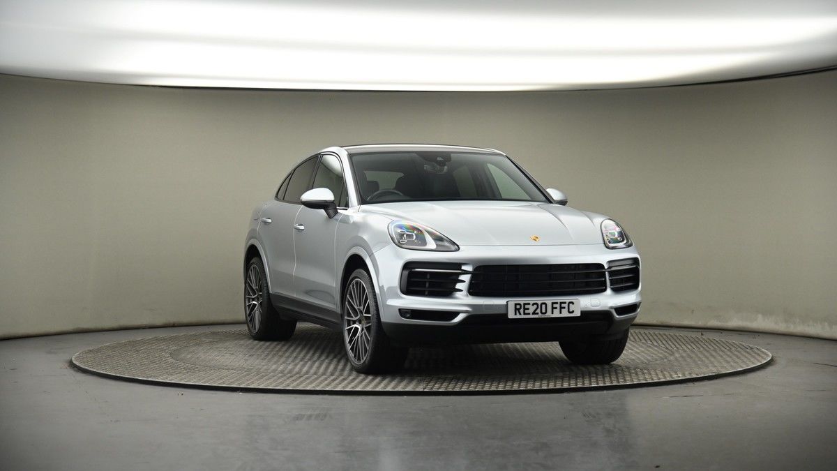 More views of Porsche Cayenne