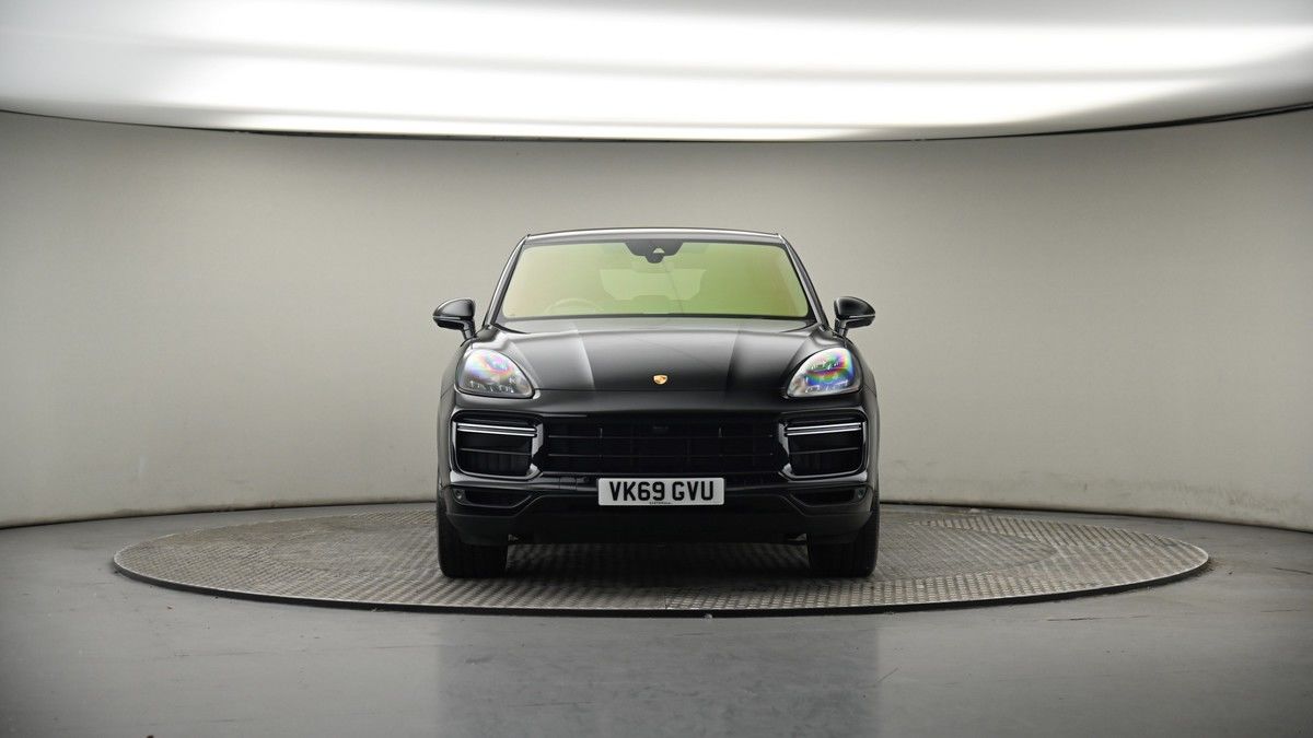 Porsche Cayenne Image 18