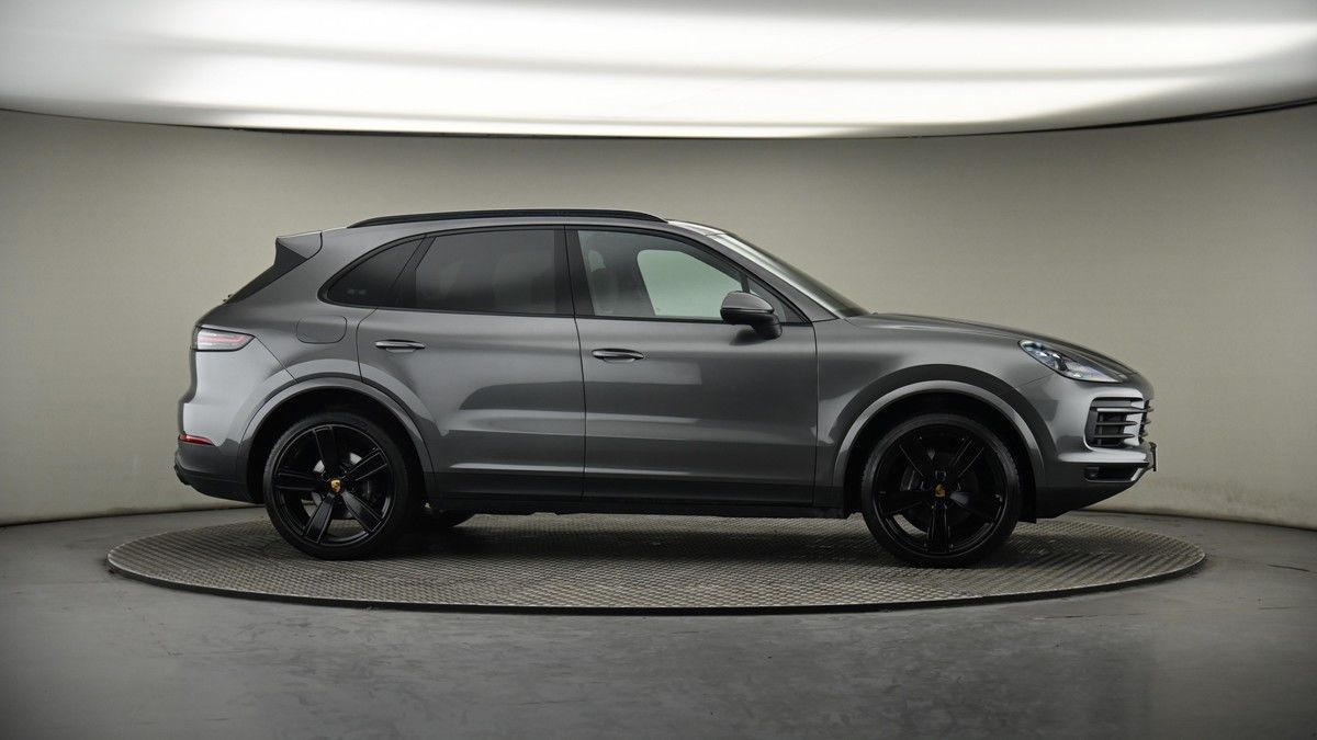 More views of Porsche Cayenne