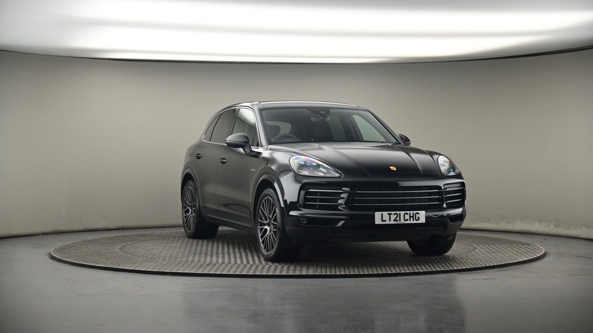 More views of Porsche Cayenne