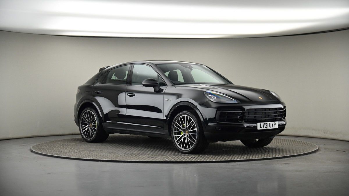 More views of Porsche Cayenne